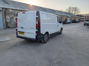 Used Renault Trafic 2018 for sale - 77753735: Photo