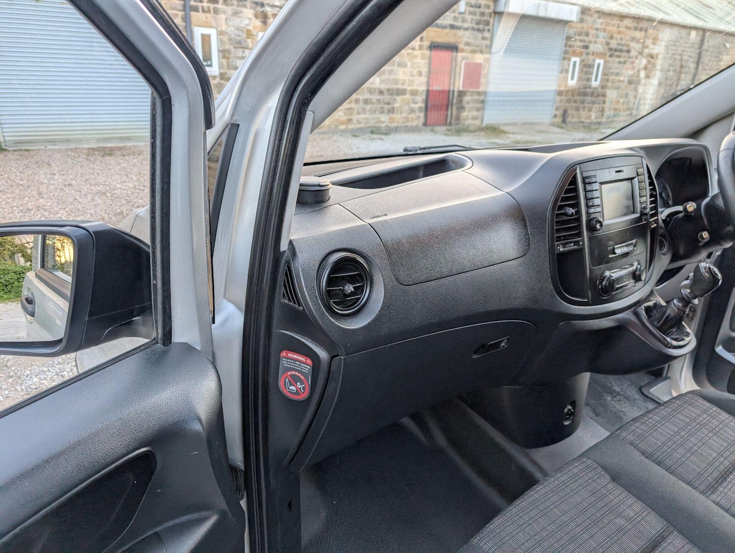 Used Mercedes-Benz Vito 2015 for sale - 76072096: Photo 24