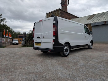 Used Vauxhall Vivaro 2019 for sale - 76012625: Photo