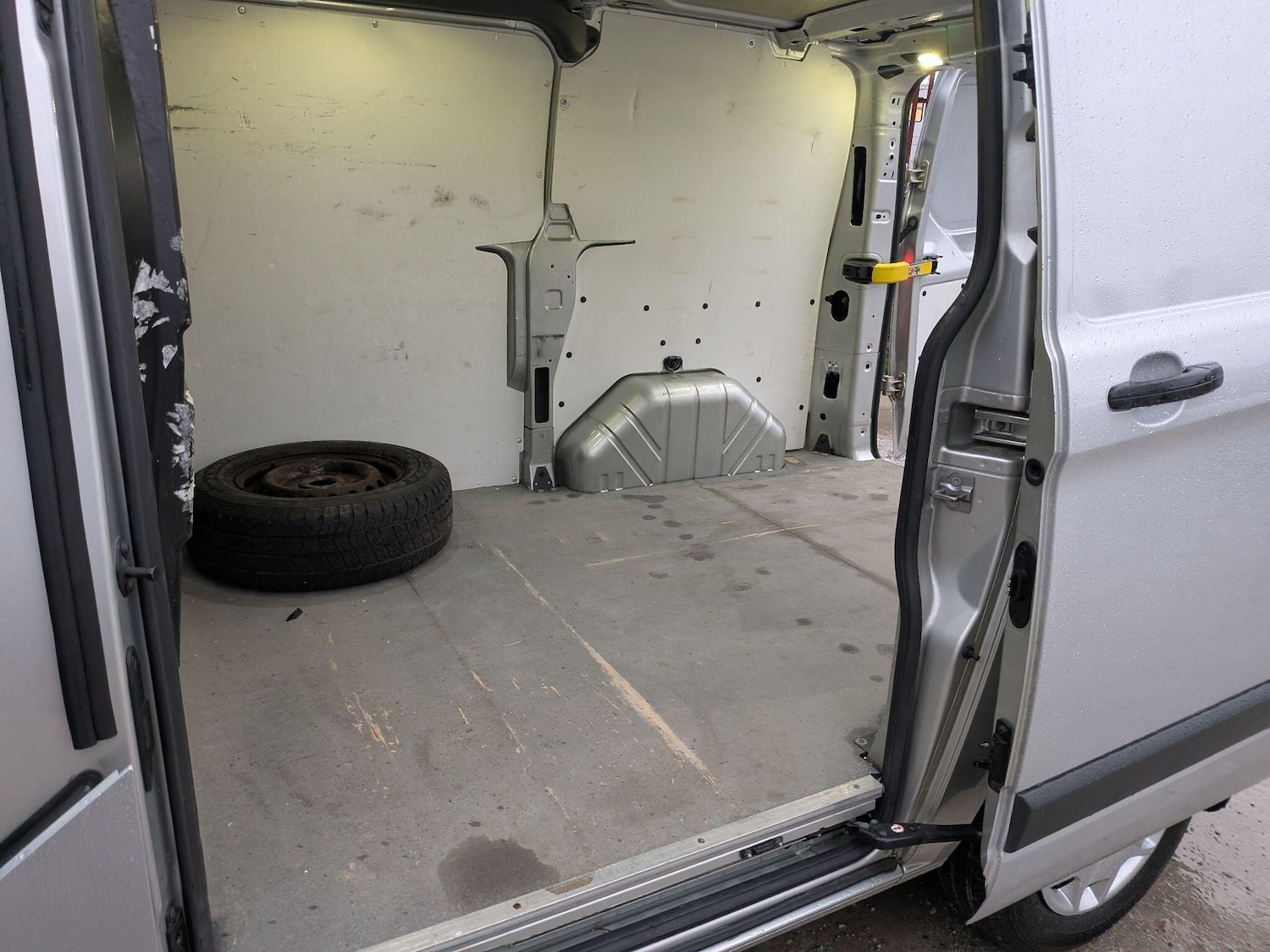 Used Ford Transit Custom for sale - 77216129: Photo 21