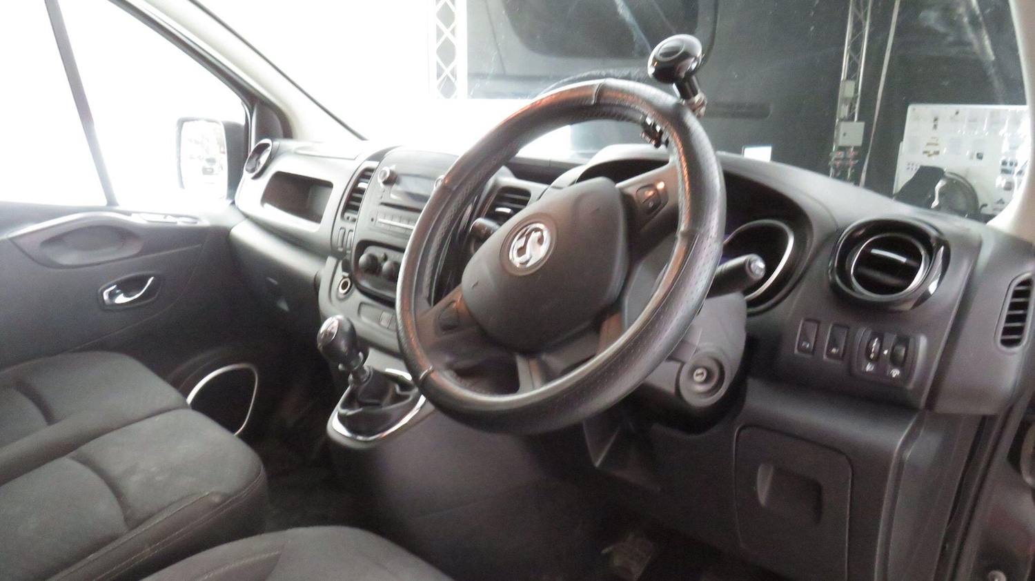 Used Vauxhall Vivaro for sale - 78205411: Photo 10