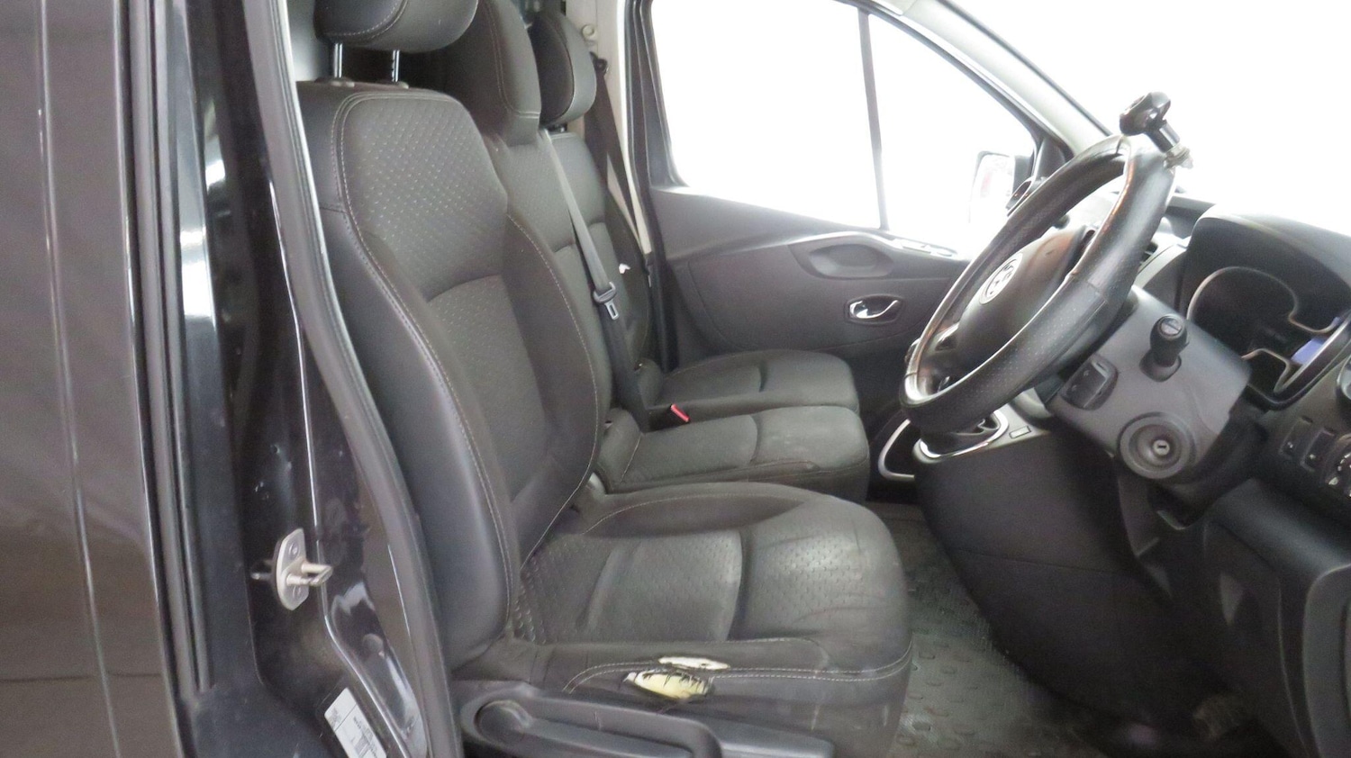 Used Vauxhall Vivaro for sale - 78205411: Photo 9