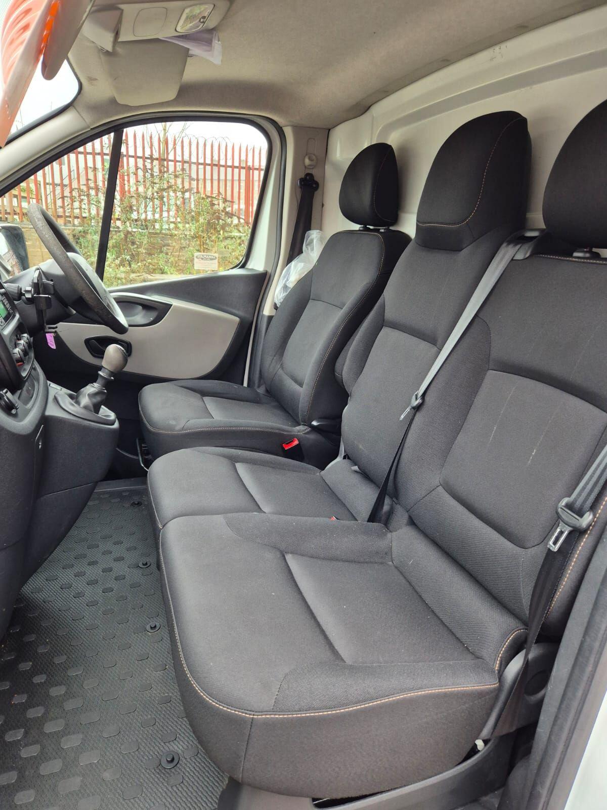 Used Renault Trafic 2018 for sale - 77021314: Photo 23