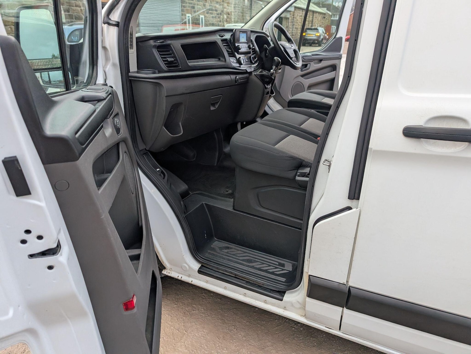 Used Ford Transit Custom 2020 for sale - 77238493: Photo 23