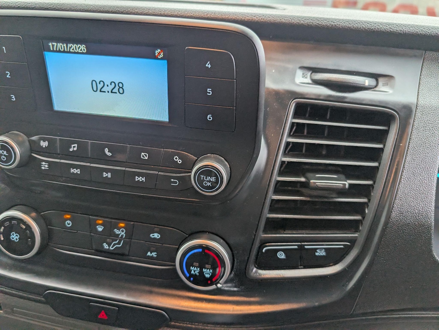 Used Ford Transit Custom 2020 for sale - 77238493: Photo 32