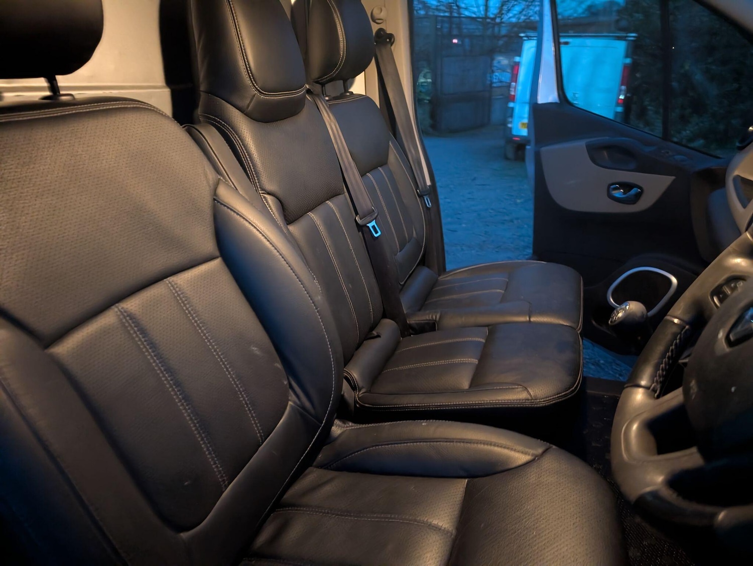 Used Renault Trafic 2015 for sale - 76742658: Photo 11