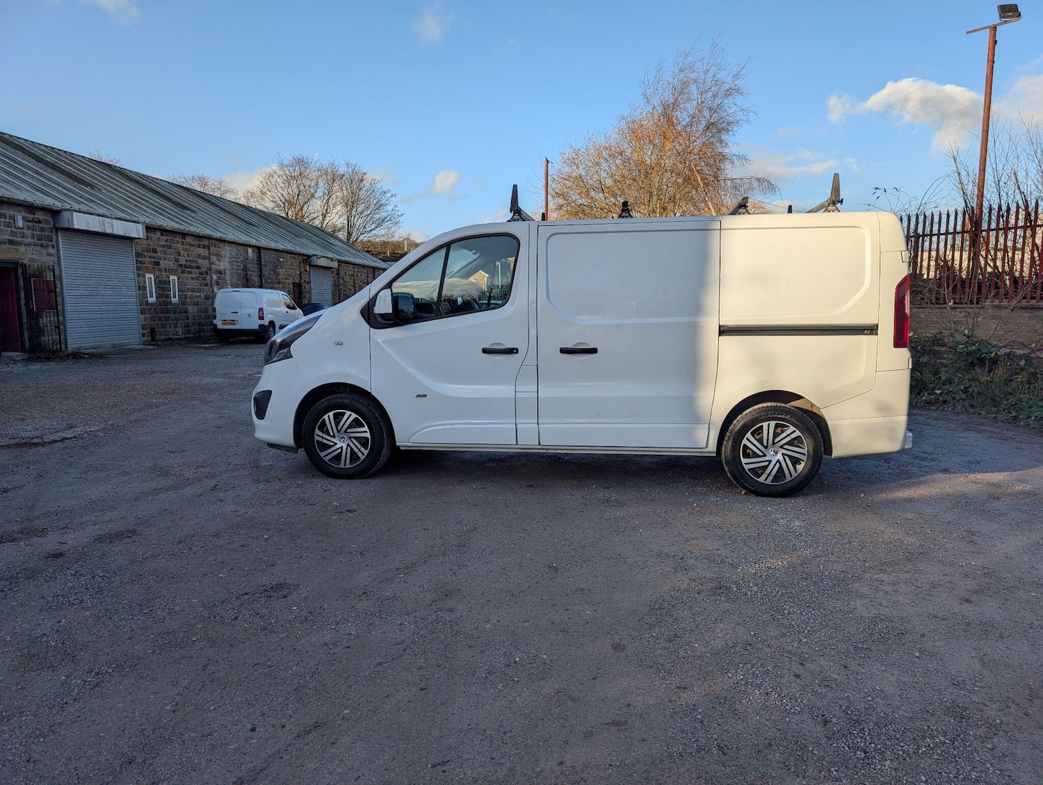Used Vauxhall Vivaro 2015 for sale - 76898639: Photo 10
