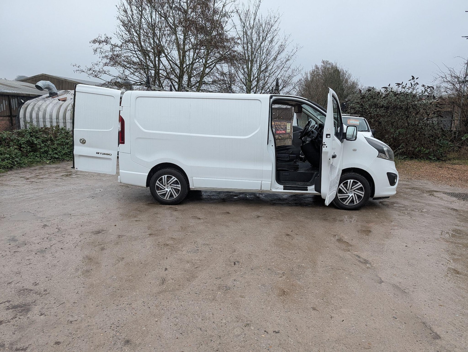 Used Vauxhall Vivaro 2015 for sale - 76898639: Photo 12