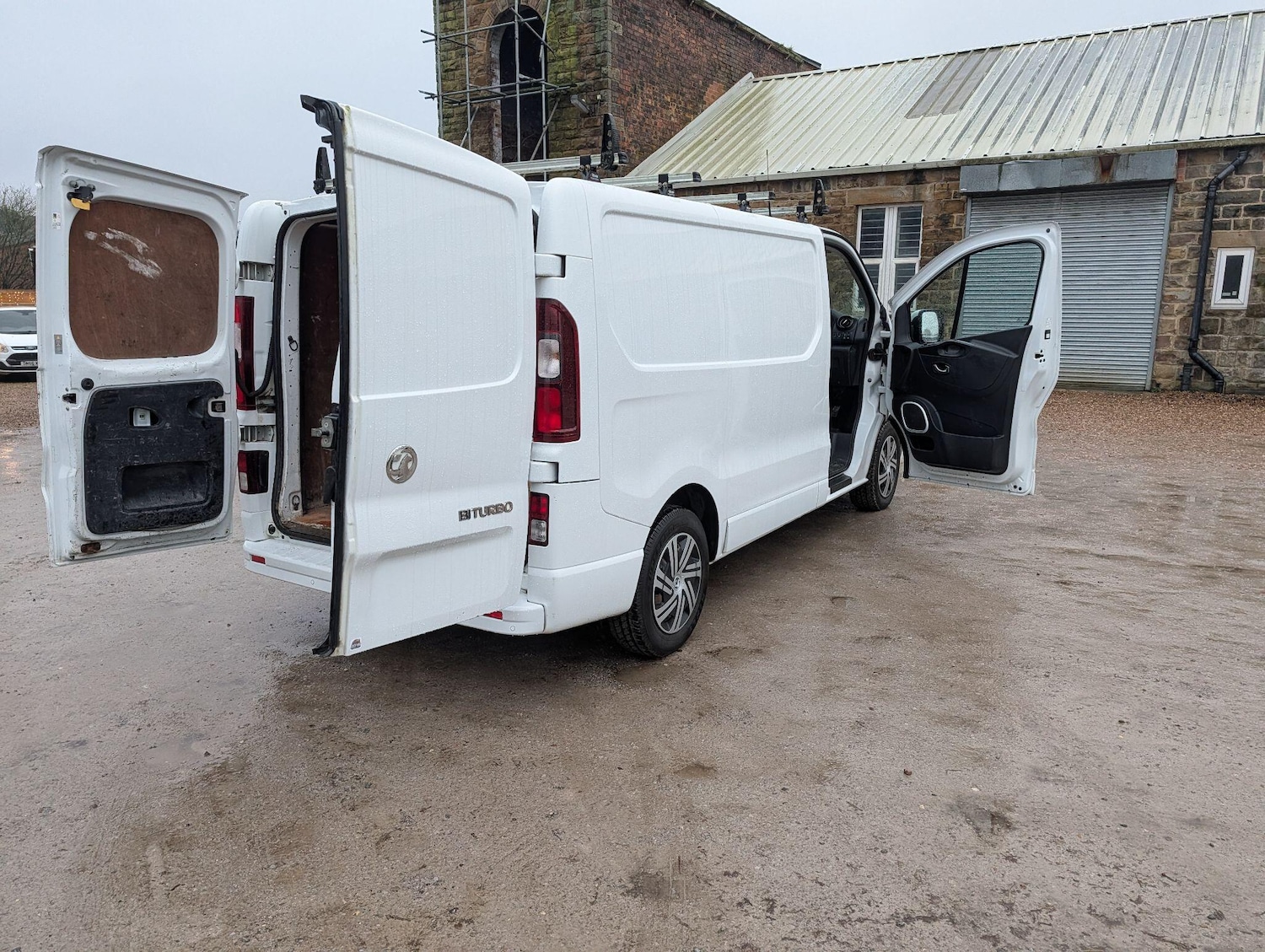 Used Vauxhall Vivaro 2015 for sale - 76898639: Photo 13