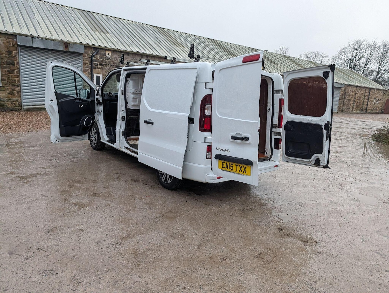 Used Vauxhall Vivaro 2015 for sale - 76898639: Photo 15