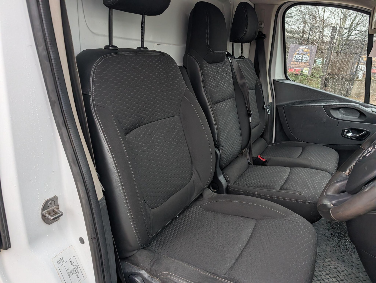 Used Vauxhall Vivaro 2015 for sale - 76898639: Photo 28