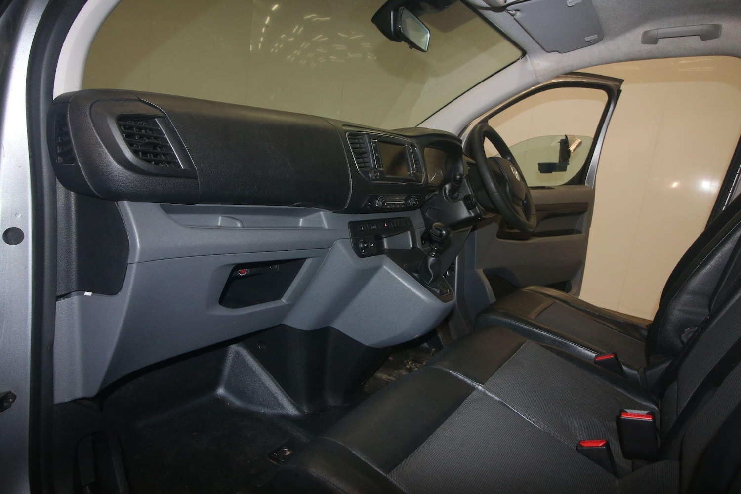 Used Vauxhall Vivaro 2019 for sale - 76633857: Photo 11