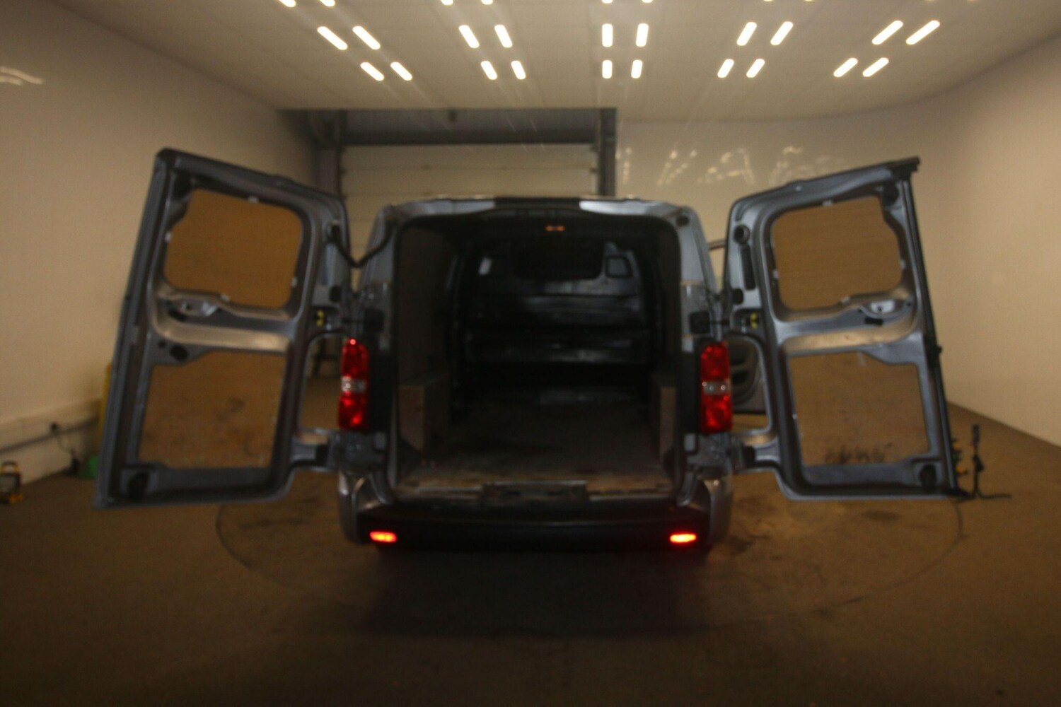 Used Vauxhall Vivaro 2019 for sale - 76633857: Photo 14