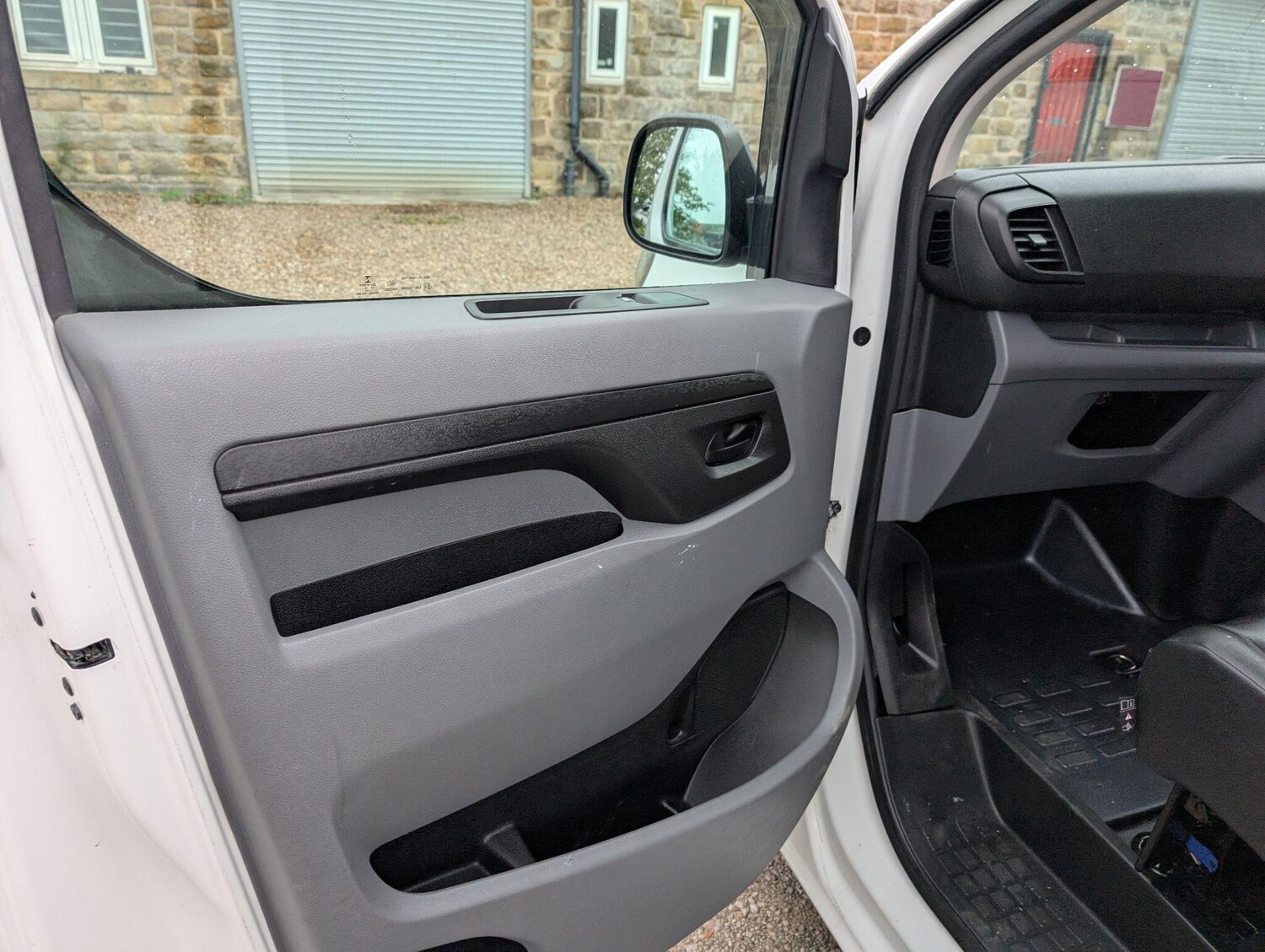 Used Peugeot Expert 2019 for sale - 76000638: Photo 24