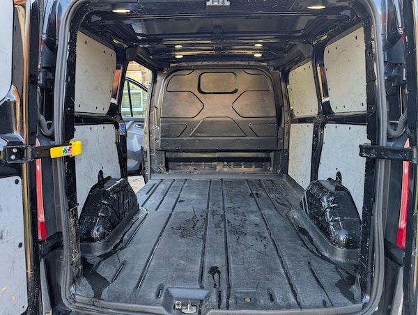 Used Ford Transit Custom 2017 for sale - 76189939: Photo 19