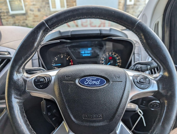 Used Ford Transit Custom 2017 for sale - 76189939: Photo 36