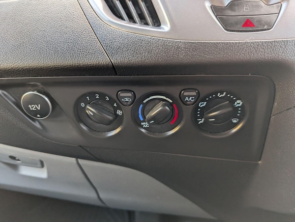 Used Ford Transit Custom 2017 for sale - 76189939: Photo 40