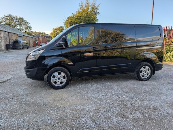 Used Ford Transit Custom 2017 for sale - 76189939: Photo 43