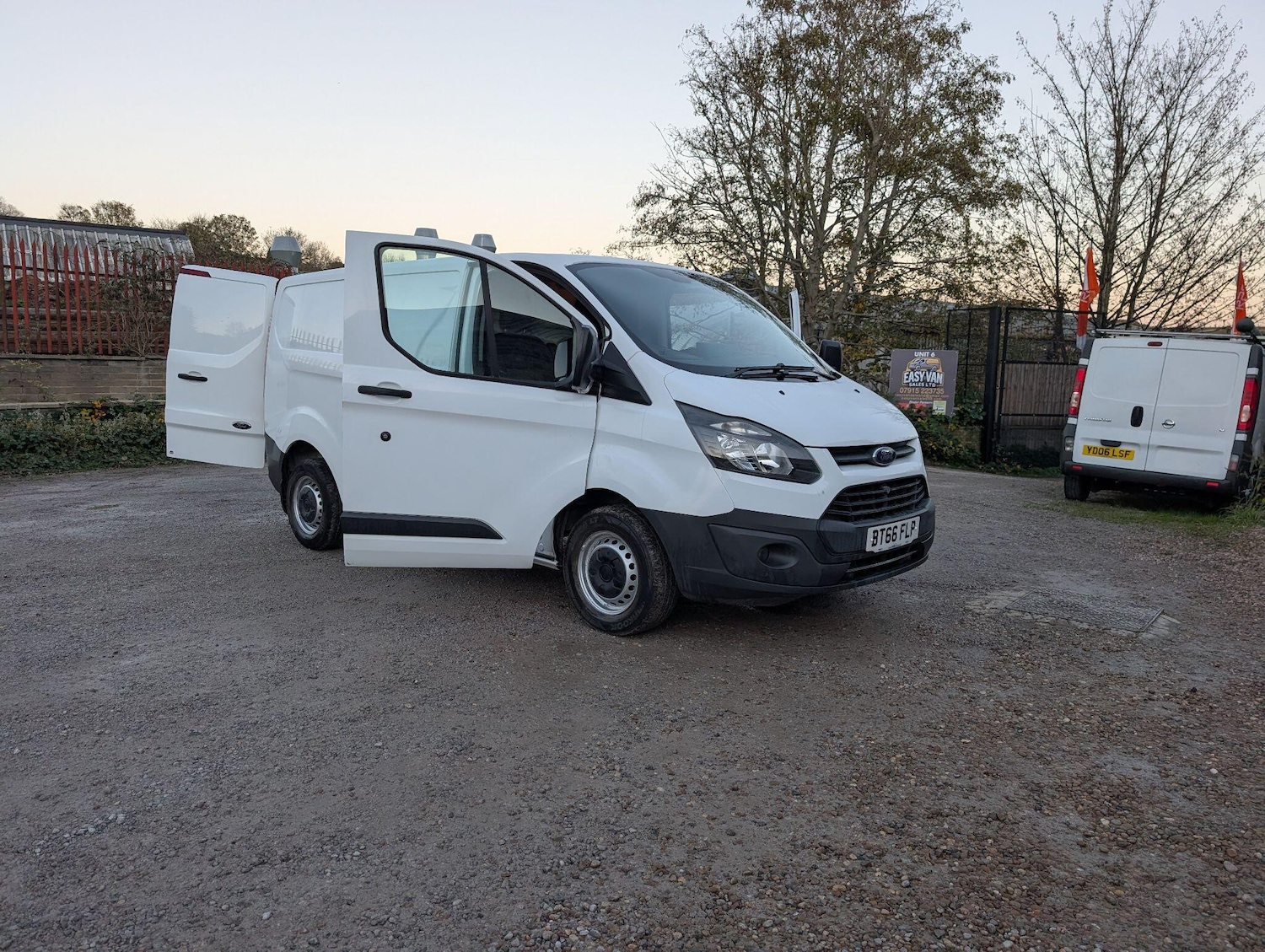 Used Ford Transit Custom for sale - 76521764: Photo 9