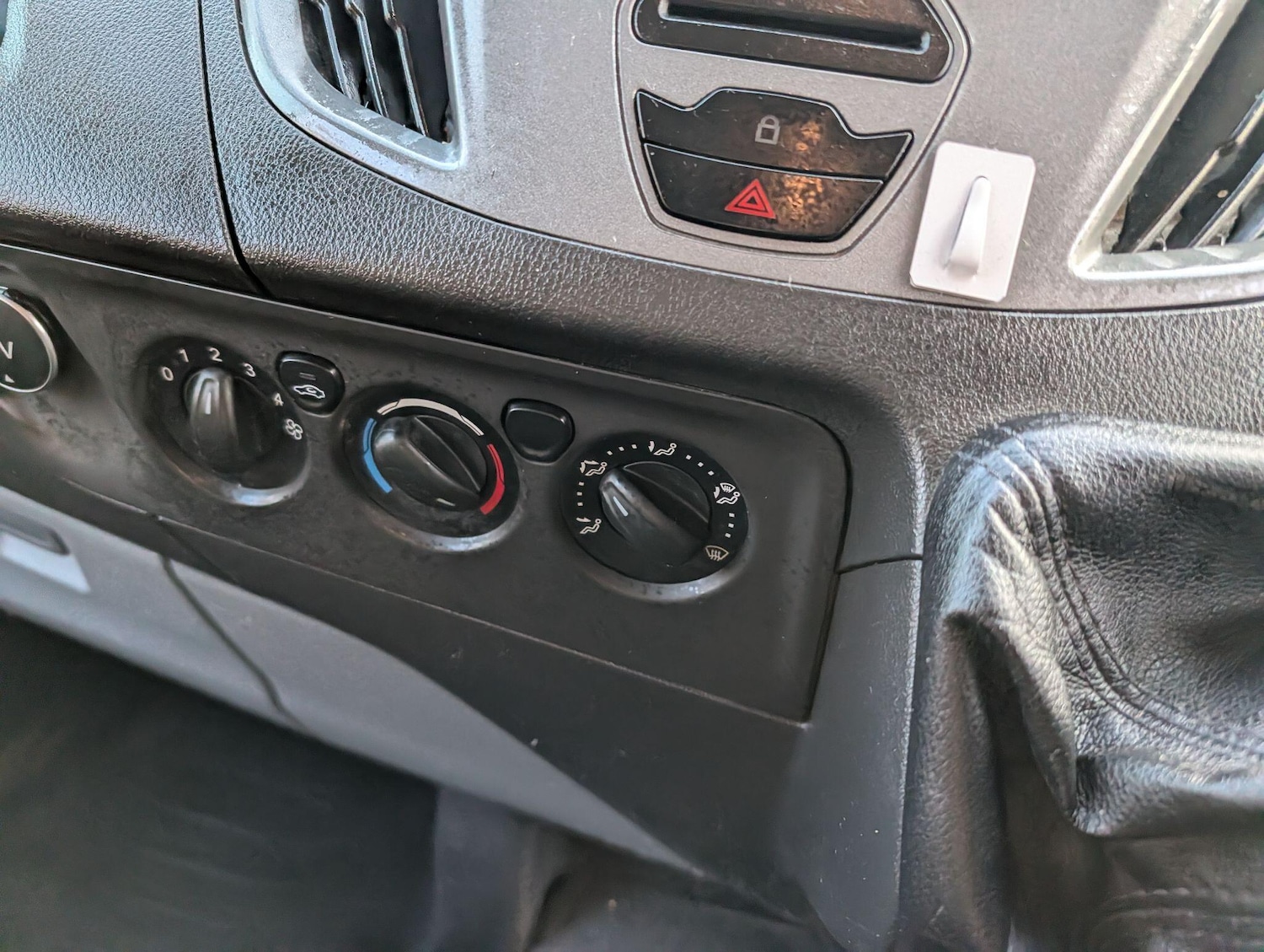 Used Ford Transit Custom 2014 for sale - 77978274: Photo 40