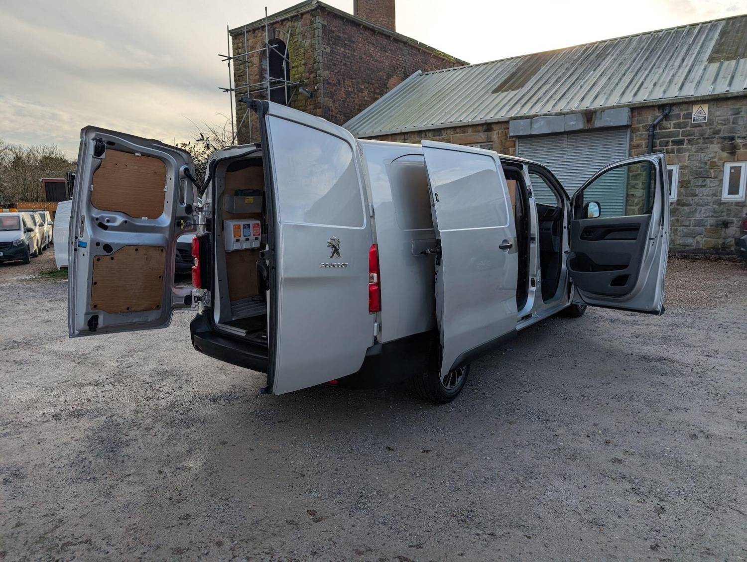 Used Peugeot Expert 2019 for sale - 76964812: Photo 13