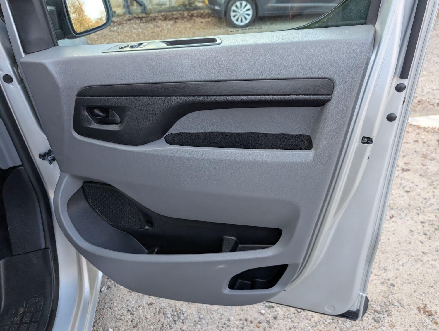 Used Peugeot Expert 2019 for sale - 76964812: Photo 30