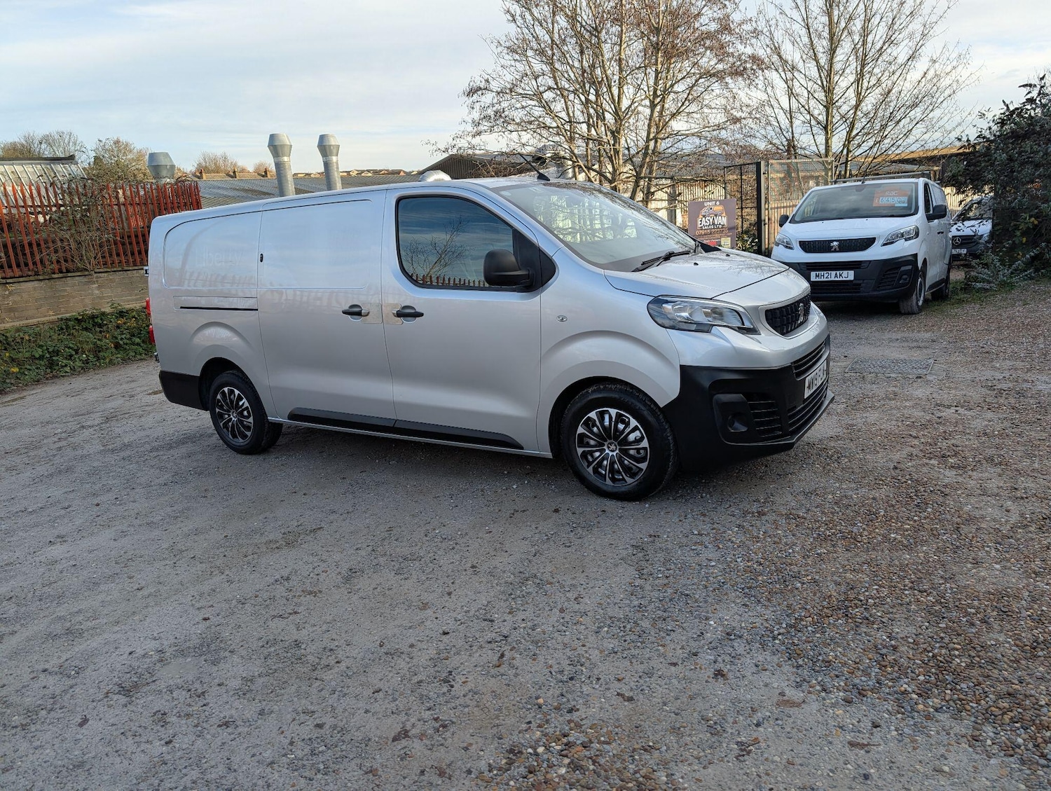 Used Peugeot Expert 2019 for sale - 76964812: Photo 37