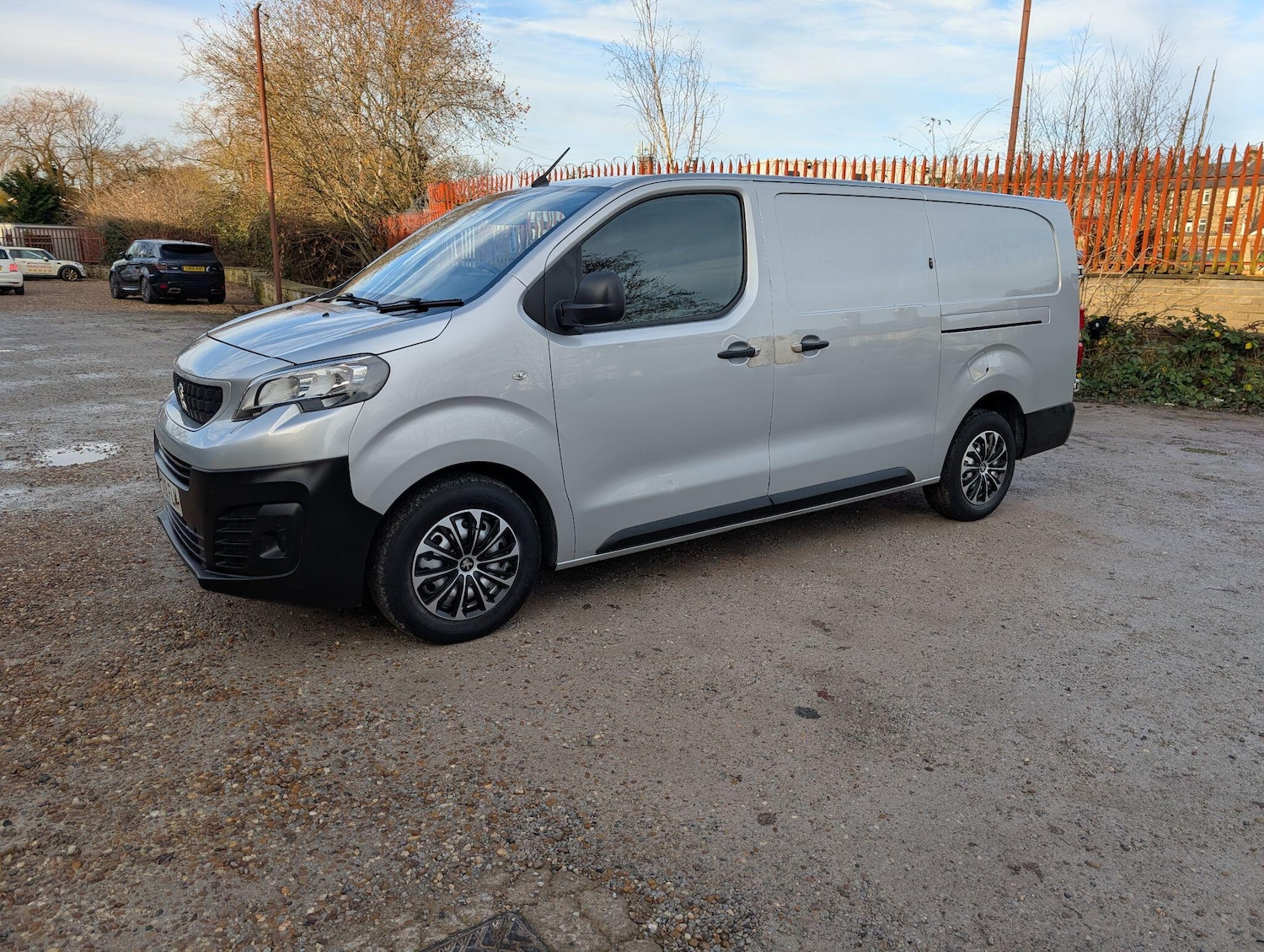 Used Peugeot Expert 2019 for sale - 76964812: Photo 47
