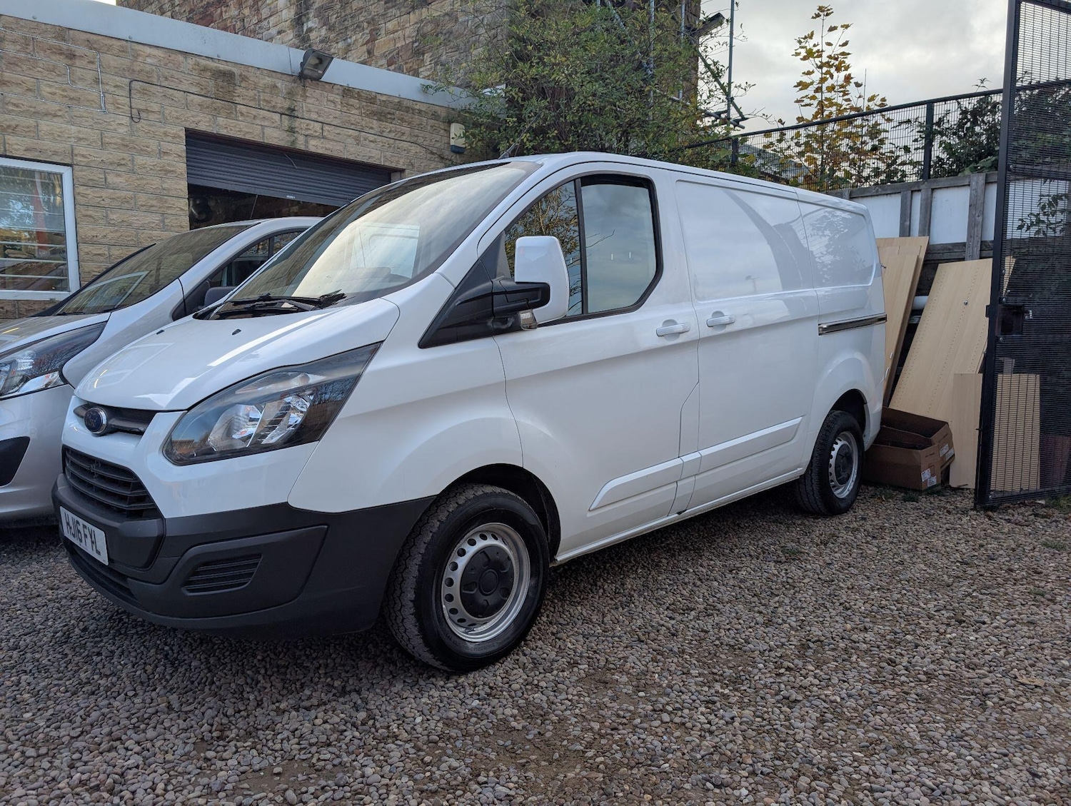 Used Ford Transit Custom 2016 for sale - 76446554: Photo 1