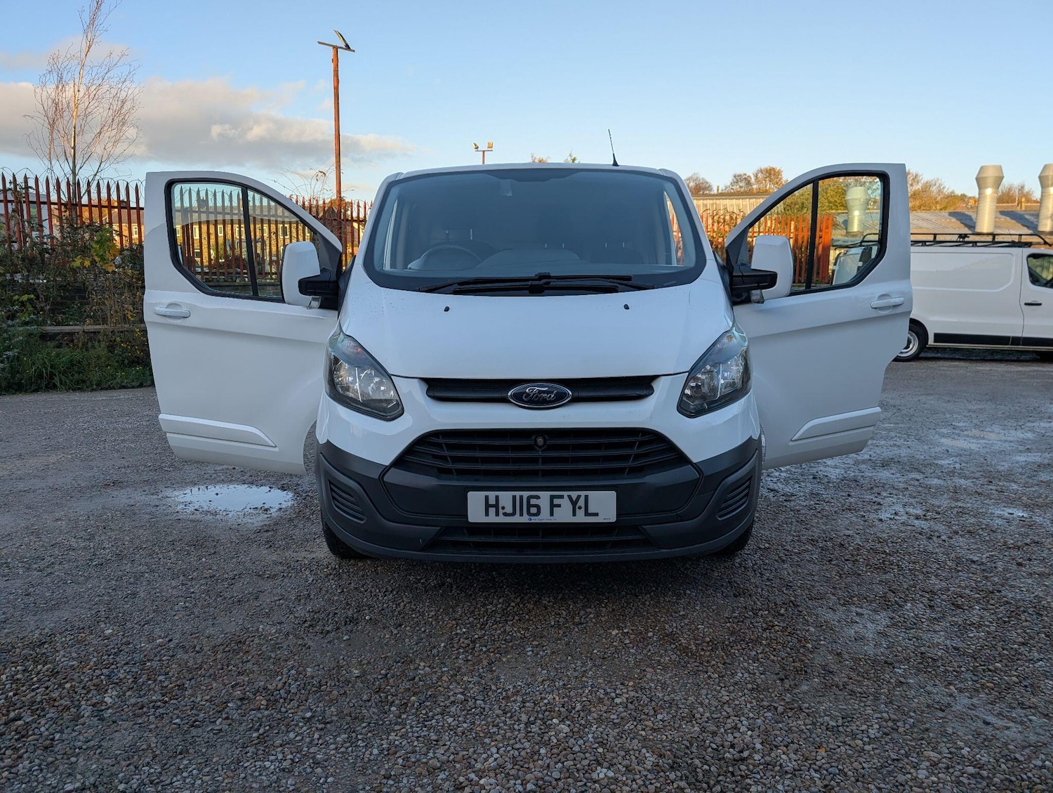 Used Ford Transit Custom 2016 for sale - 76446554: Photo 17
