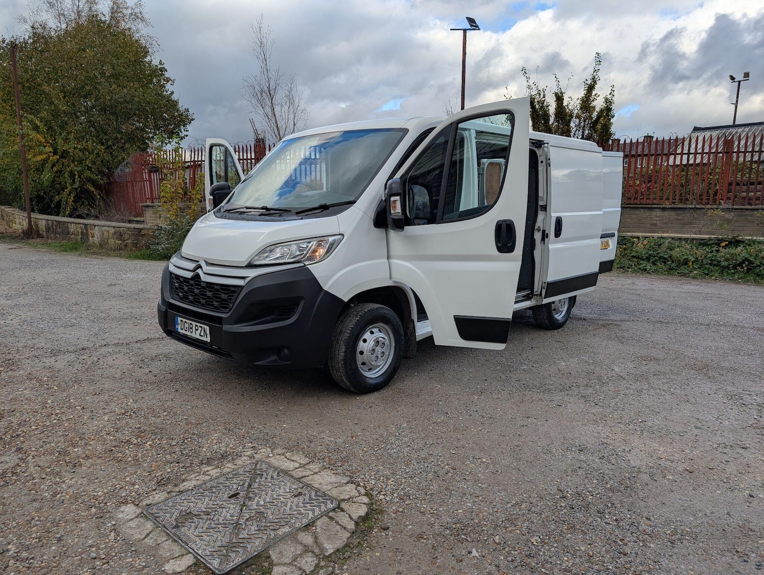 Used Citroen Relay 2018 for sale - 76572240: Photo 17