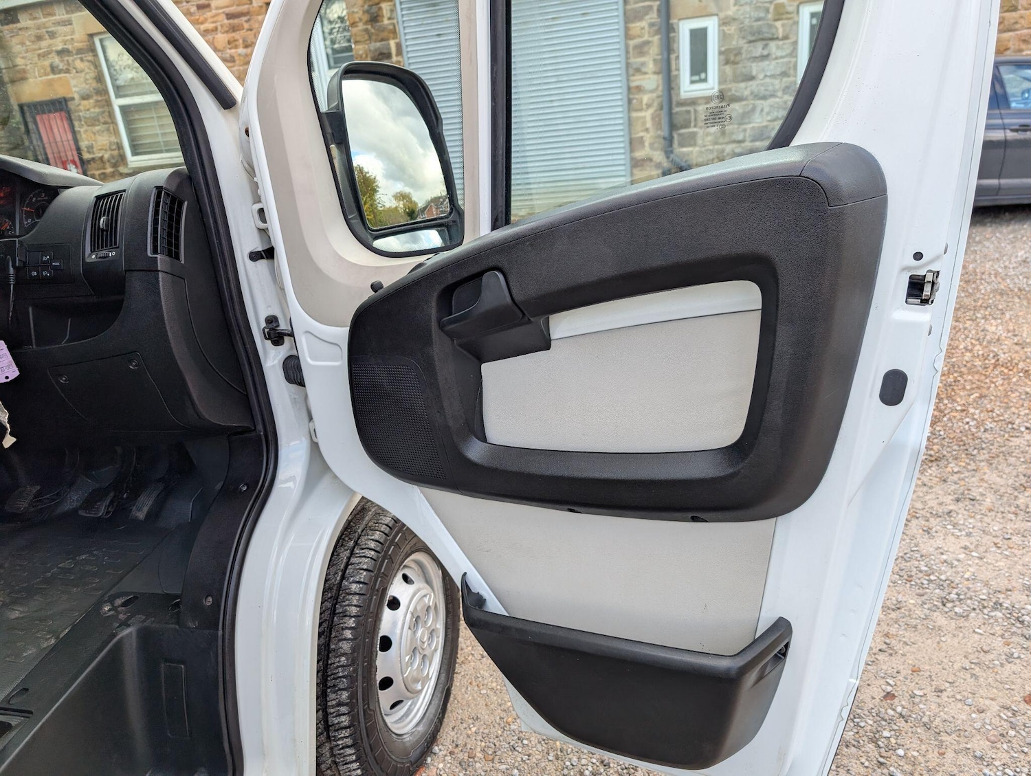 Used Citroen Relay 2018 for sale - 76572240: Photo 27