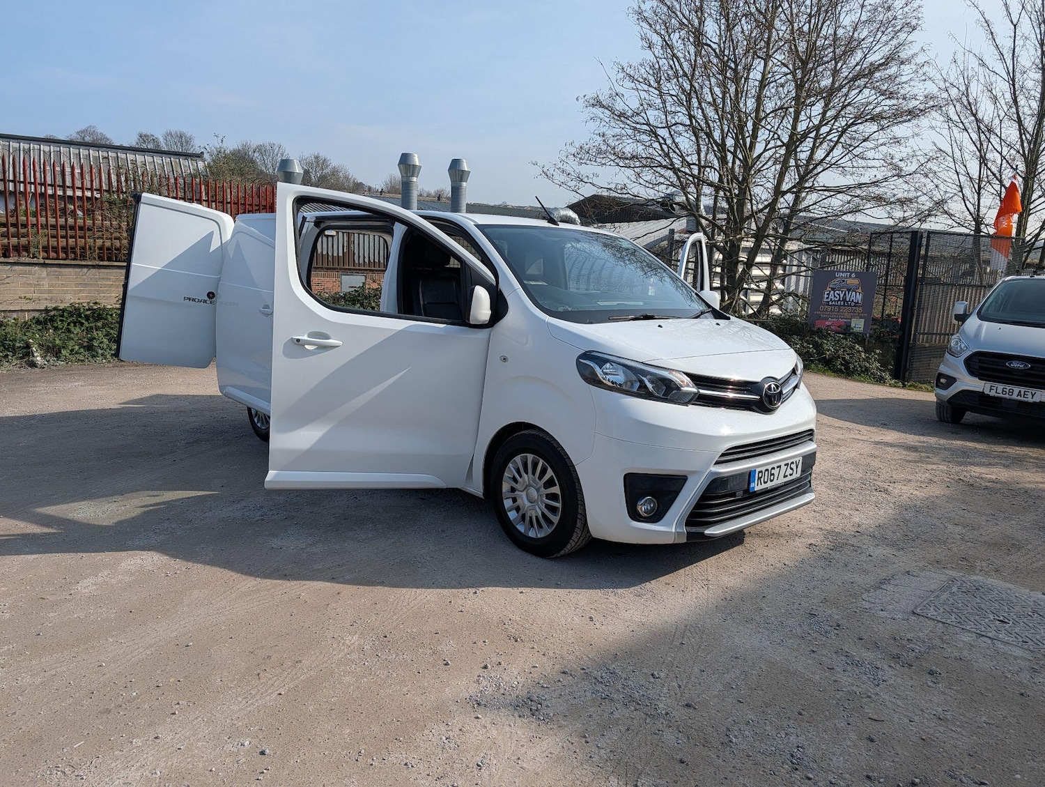 Used Toyota ProAce 2017 for sale - 77994005: Photo 11