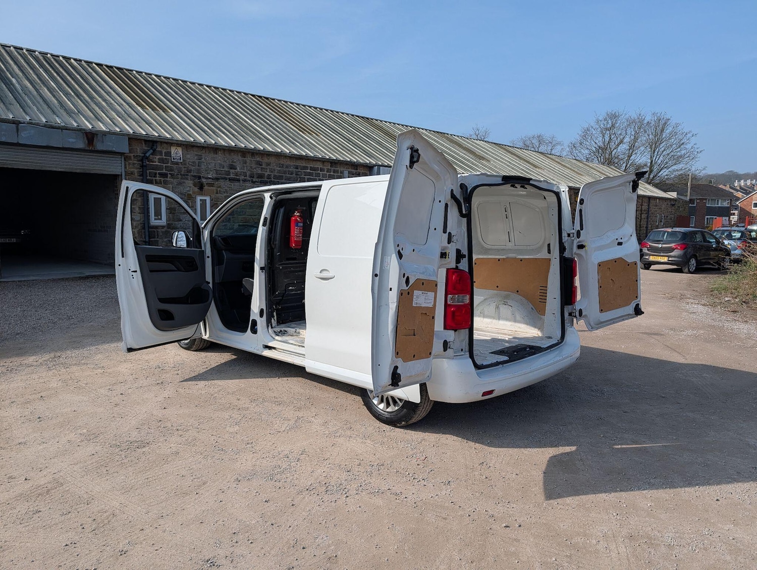 Used Toyota ProAce 2017 for sale - 77994005: Photo 15