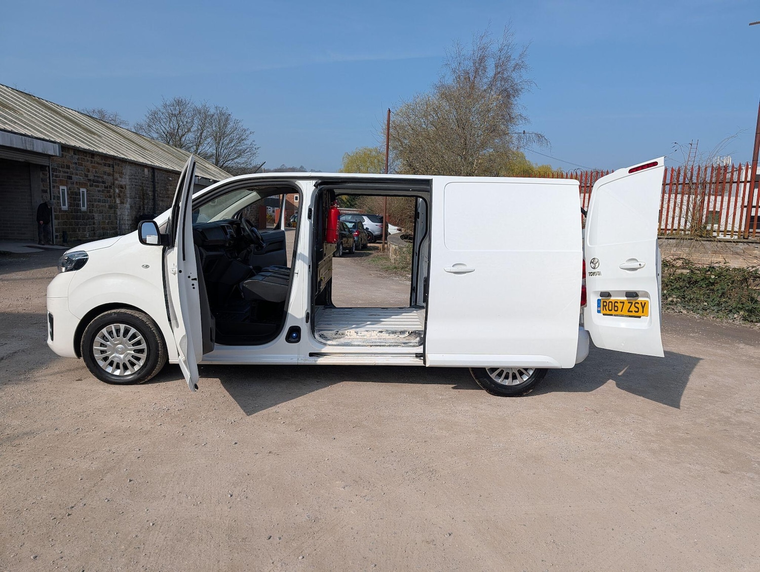 Used Toyota ProAce 2017 for sale - 77994005: Photo 16