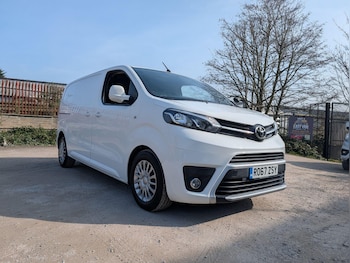 Used Toyota ProAce 2017 for sale - 77994005: Photo