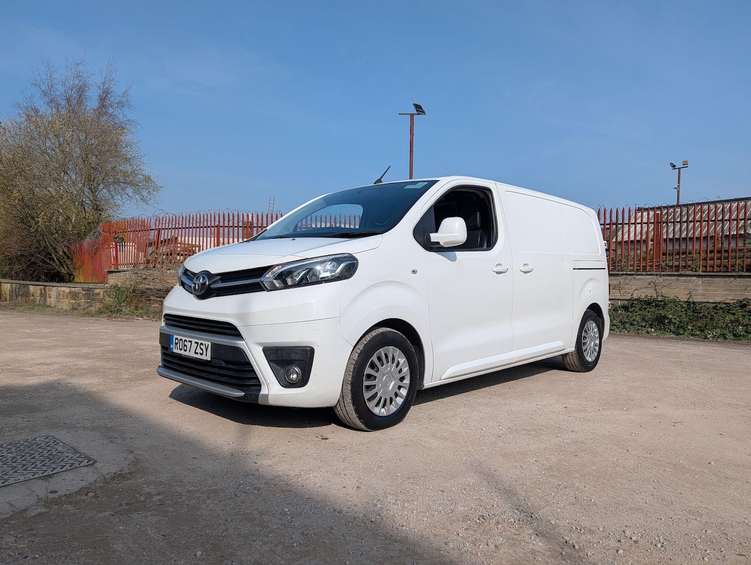 Used Toyota ProAce 2017 for sale - 77994005: Photo 9