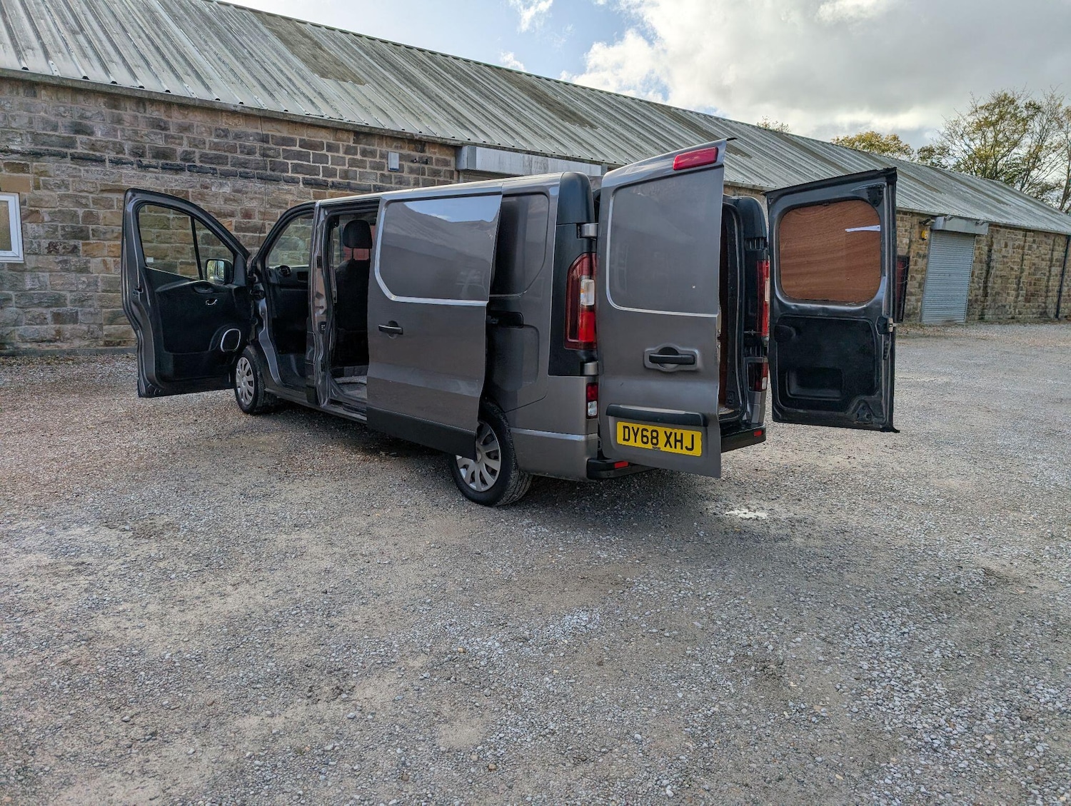 Used Vauxhall Vivaro 2018 for sale - 76399310: Photo 13