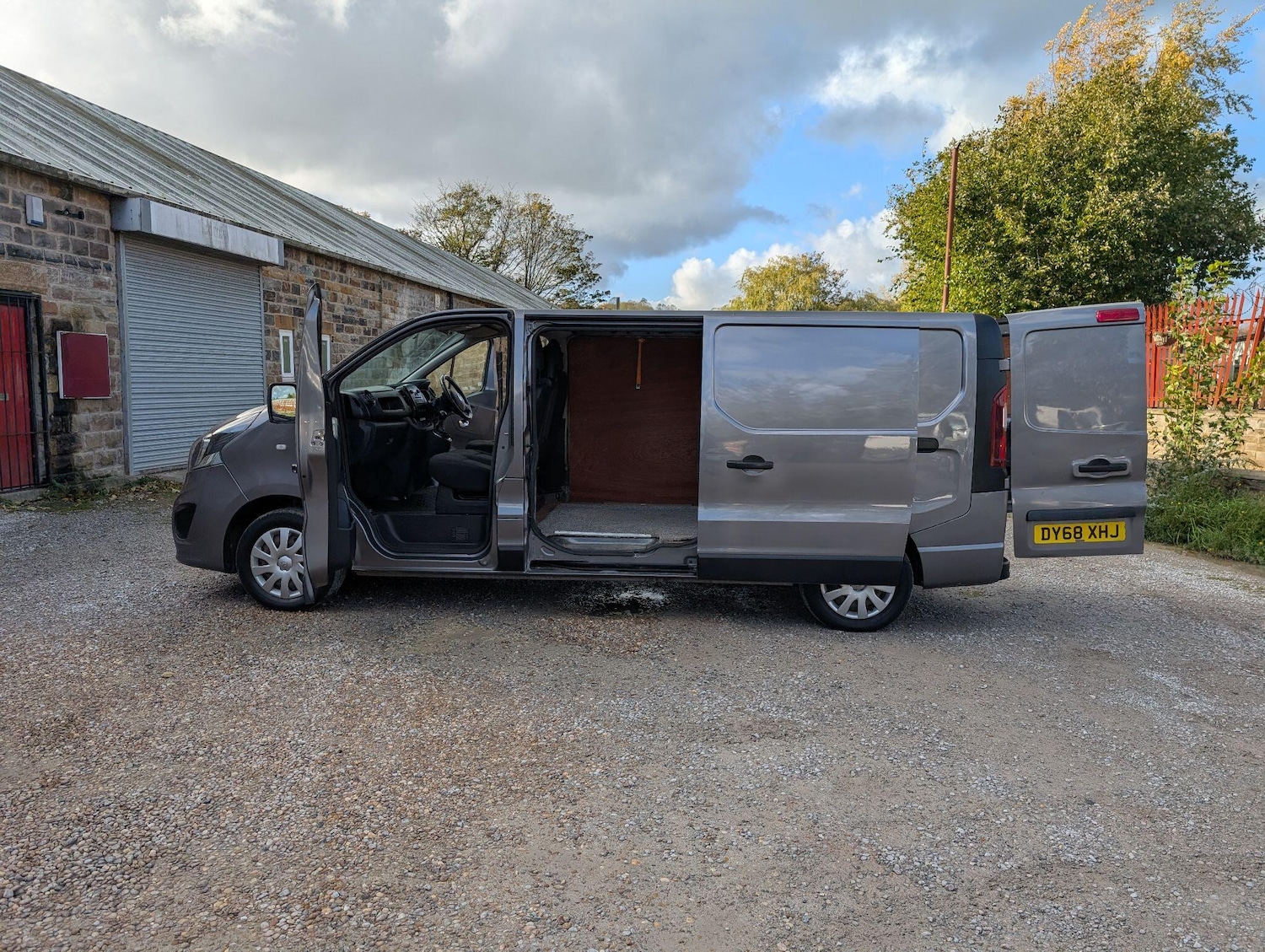 Used Vauxhall Vivaro 2018 for sale - 76399310: Photo 14