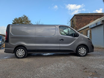 Vauxhall - Vivaro