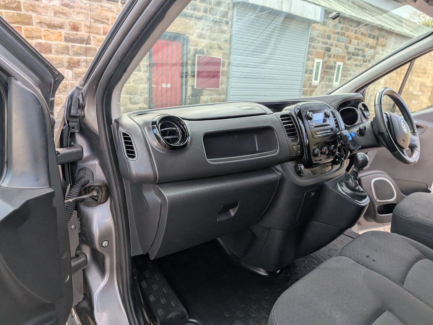 Used Vauxhall Vivaro 2018 for sale - 76399310: Photo 22