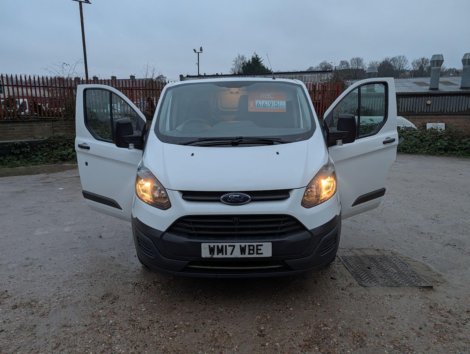 Used Ford Transit Custom 2017 for sale - 77320750: Photo 18