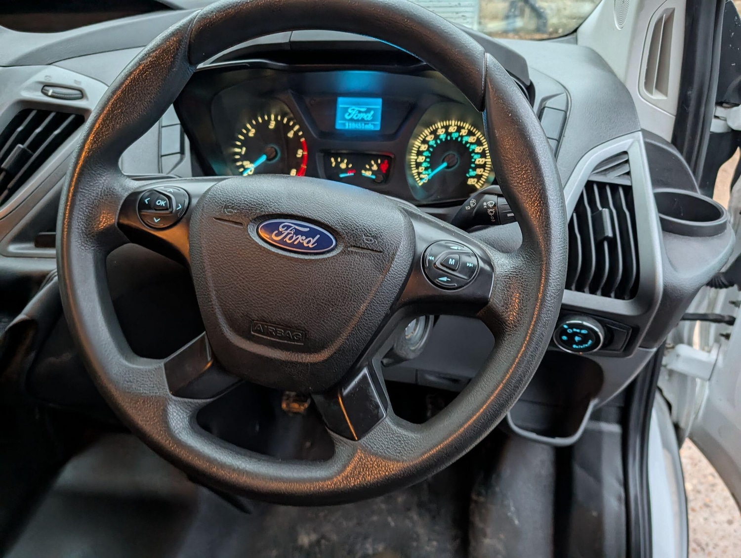 Used Ford Transit Custom 2017 for sale - 77320750: Photo 29