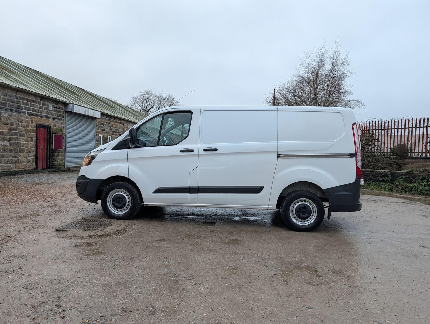 Used Ford Transit Custom 2017 for sale - 77320750: Photo 8