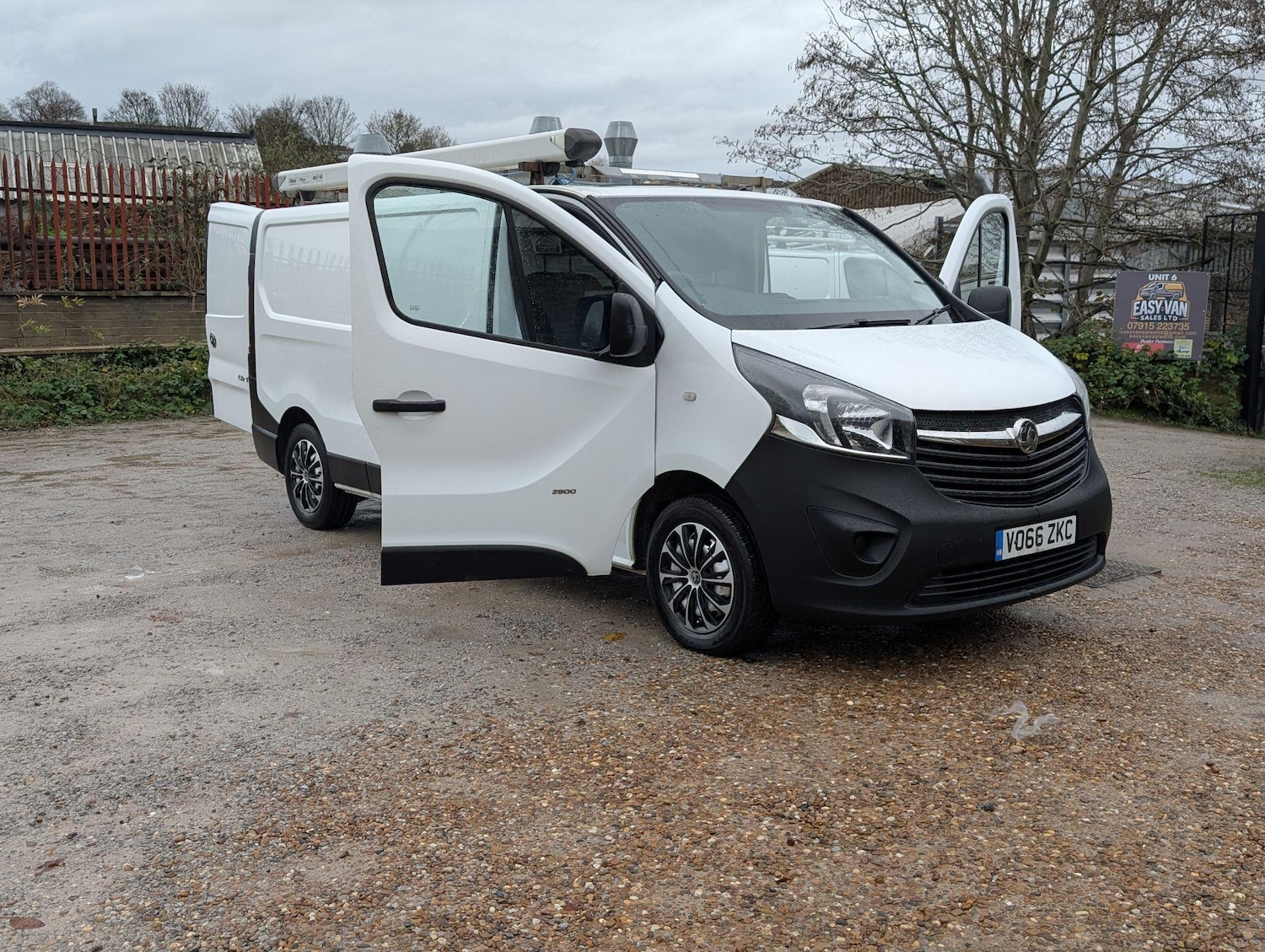 Used Vauxhall Vivaro 2016 for sale - 76771894: Photo 11