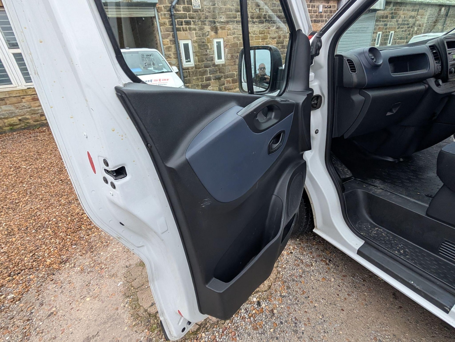 Used Vauxhall Vivaro 2016 for sale - 76771894: Photo 24