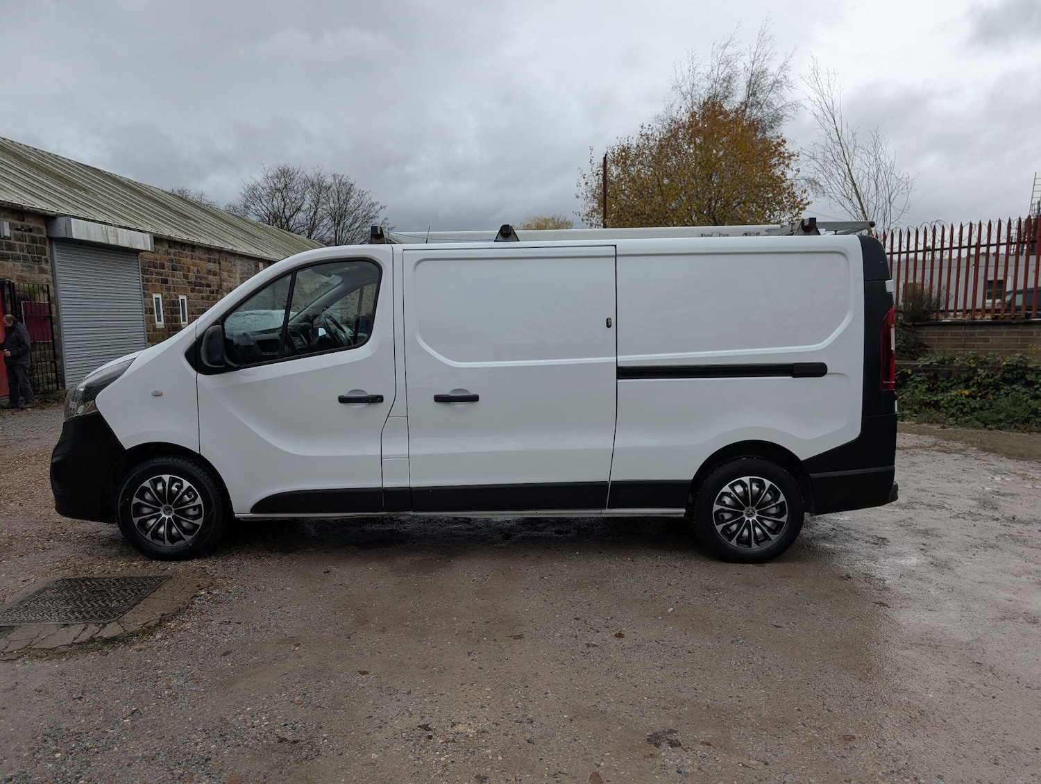 Used Vauxhall Vivaro 2016 for sale - 76771894: Photo 8