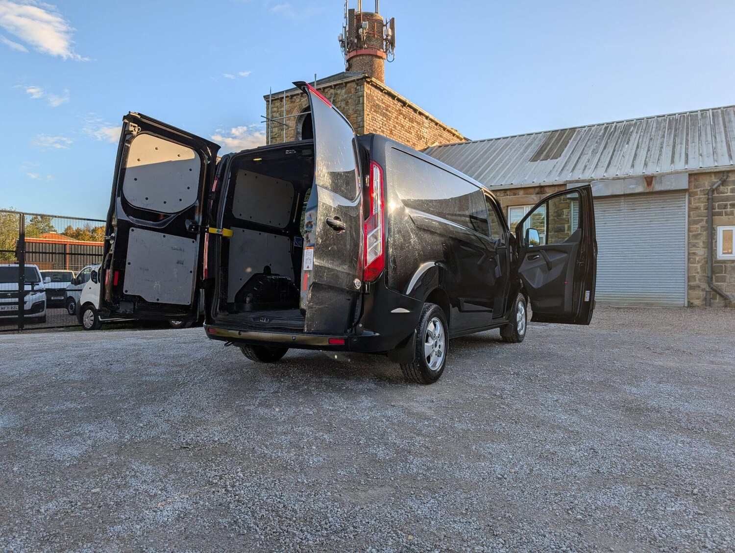 Used Ford Transit Custom 2017 for sale - 77192046: Photo 12