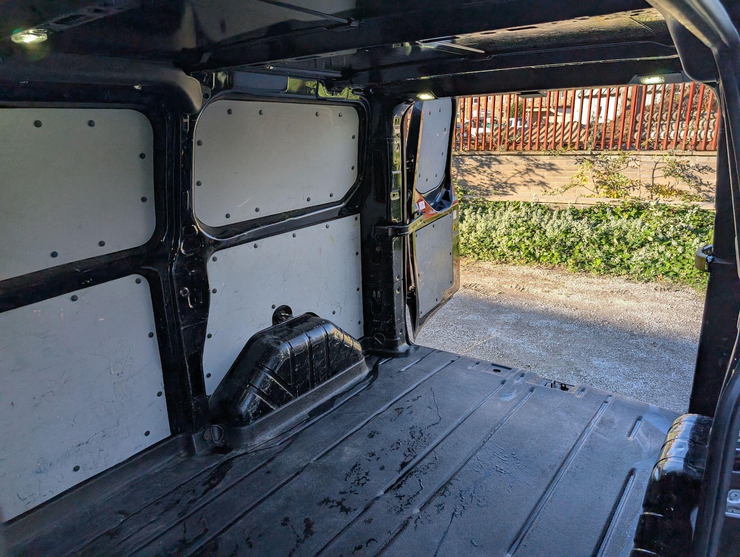 Used Ford Transit Custom 2017 for sale - 77192046: Photo 22