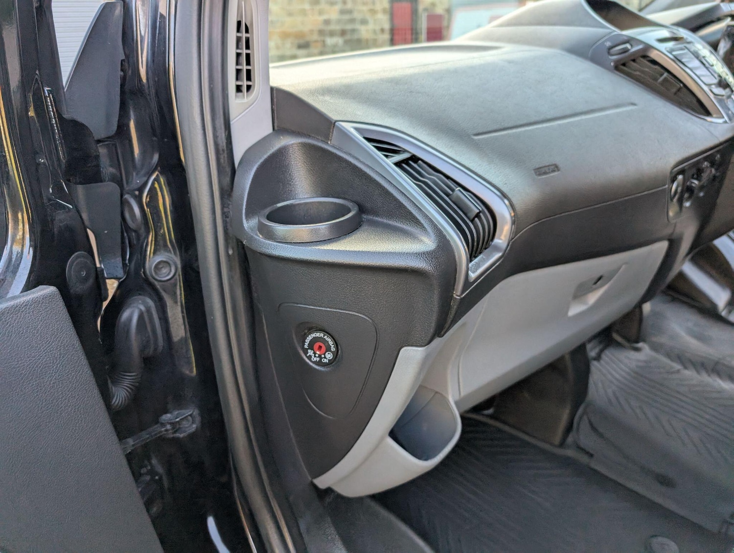 Used Ford Transit Custom 2017 for sale - 77192046: Photo 24